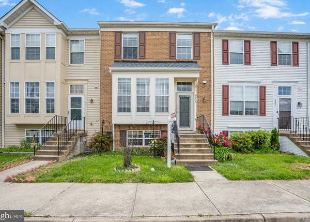 Property at 9403 Robin Lee Ct, Manassas Park, VA 20111, 4 beds, 3.5 baths