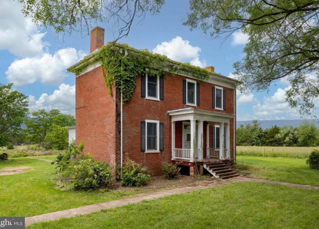 Property at 501 S Fork Rd, Luray, VA 22835, 3 beds, 2 baths
