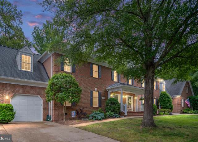 Property at 3910 Corbin Hall Ln, Fredericksburg, VA 22408, 3 beds, 2.5 baths