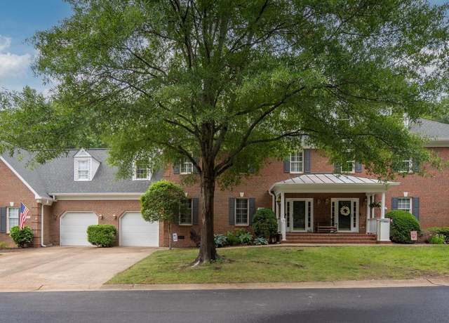 Property at 3910 Corbin Hall Ln, Fredericksburg, VA 22408, 3 beds, 2.5 baths