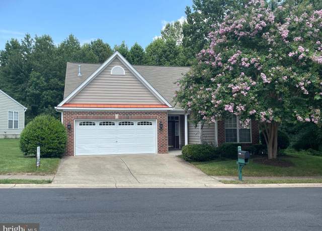 Property at 11901 Legacy Woods Dr, Fredericksburg, VA 22407, 6 beds, 4 baths