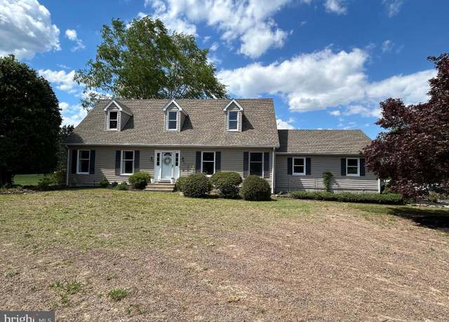 Property at 23900 Emma Ln, Milton, DE 19968, 4 beds, 2 baths