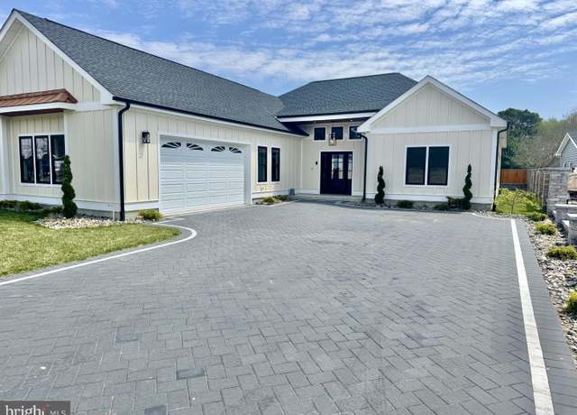 Property at 155 Clayton Ave, Frankford, DE 19945, 3 beds, 3.5 baths