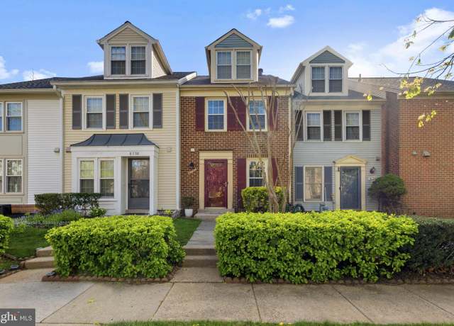 Property at 8740 Ravenglass Way, Montgomery Village, MD 20886, 2 beds, 2.5 baths
