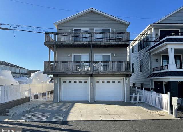 Property at 557 Launch Ave, Somers Point, NJ 08244, 4 beds, 2.5 baths