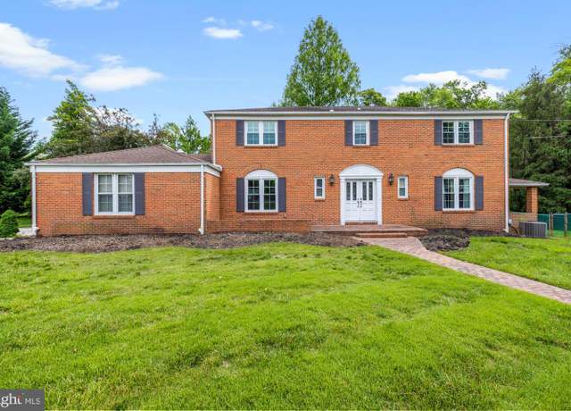 Property at 1 Carriage Way, Cinnaminson, NJ 08077, 4 beds, 3.5 baths