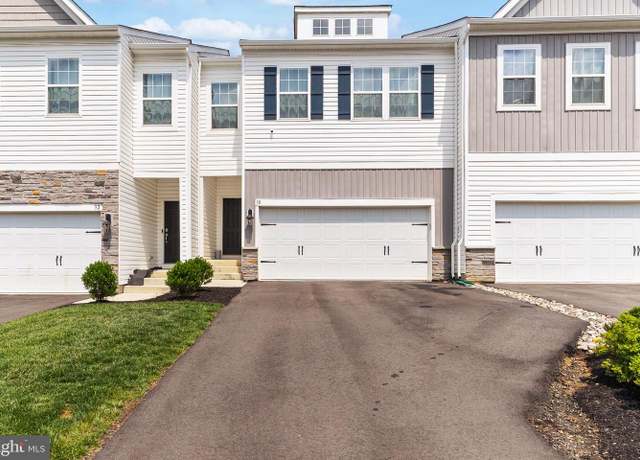 Property at 30 Marion Ave, Bordentown, NJ 08505, 4 beds, 2.5 baths