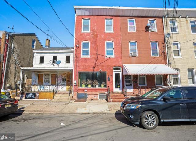 Property at 122 Butler St, Trenton, NJ 08611, 6 beds