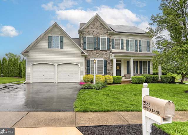 Property at 2385 Dewey Ln, Enola, PA 17025, 5 beds, 3.5 baths