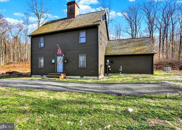 Property at 1315 Morgantown Rd, Morgantown, PA 19543, 3 beds, 2.5 baths
