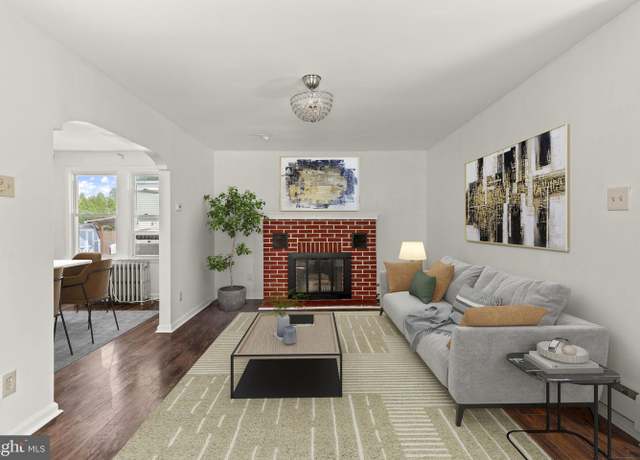 Property at 423 Sycamore Ave, Folsom, PA 19033, 3 beds, 1 bath