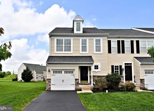 Property at 180 Providence Ln, Lansdale, PA 19446, 3 beds, 2.5 baths