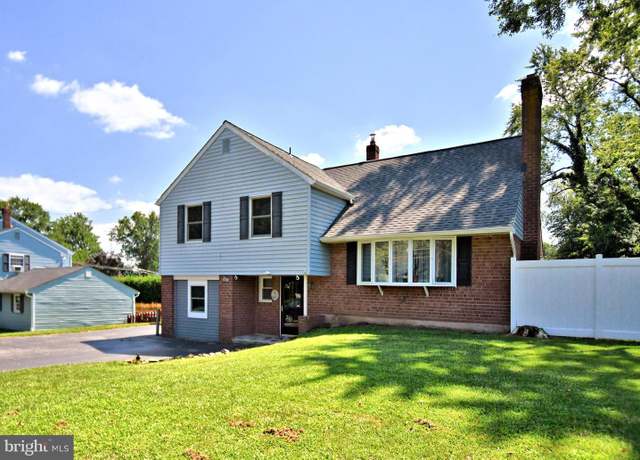 Property at 902 Township Line Rd, Plymouth Meeting, PA 19462, 4 beds, 2.5 baths