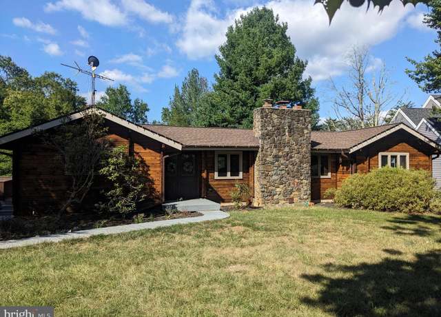 Property at 39195 Aldie Rd, Aldie, VA 20105, 4 beds, 3 baths