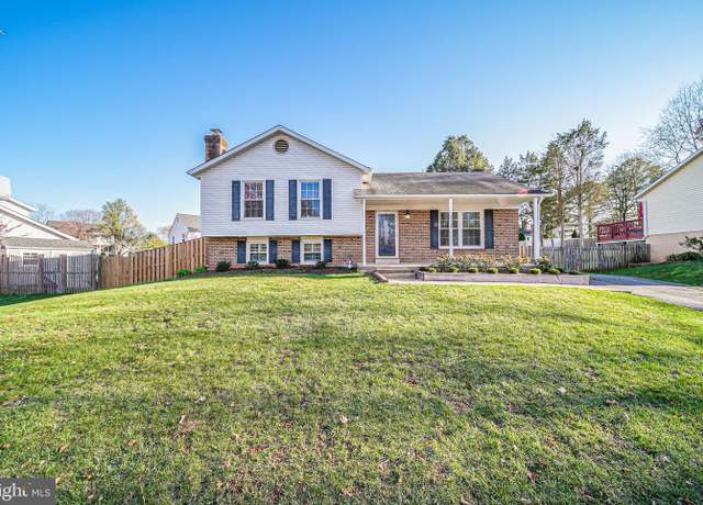 Property at 10238 Battlefield Dr, Manassas, VA 20110, 3 beds, 2.5 baths