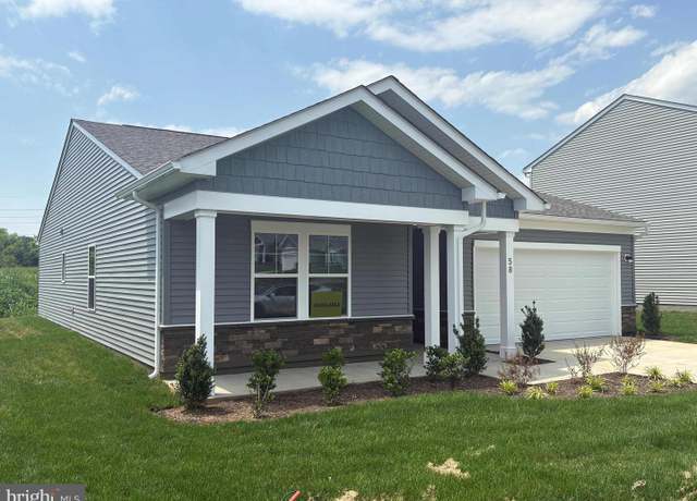 Property at 139 Angus Rd, Charles Town, WV 25414, 3 beds, 2 baths