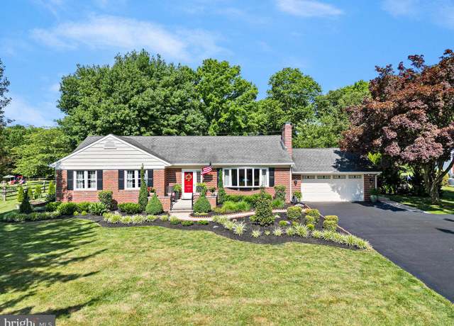 Property at 1512 Marsh Rd, Wilmington, DE 19803, 3 beds, 2.5 baths