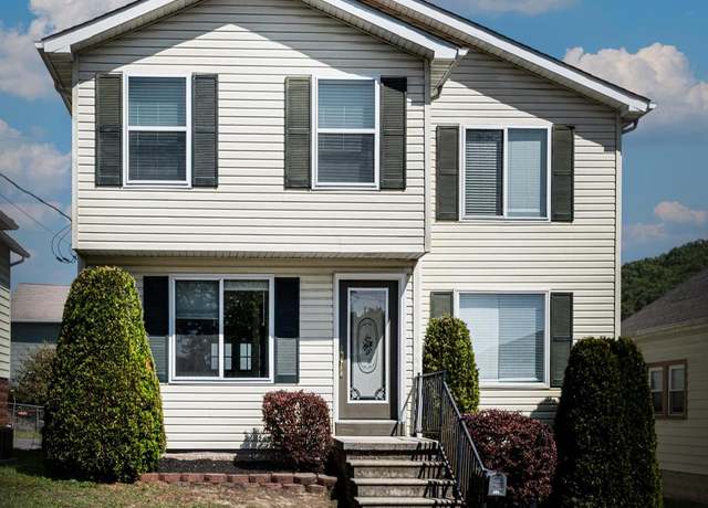 Property at 505 Warren St, Cumberland, MD 21502, 5 beds, 3.5 baths