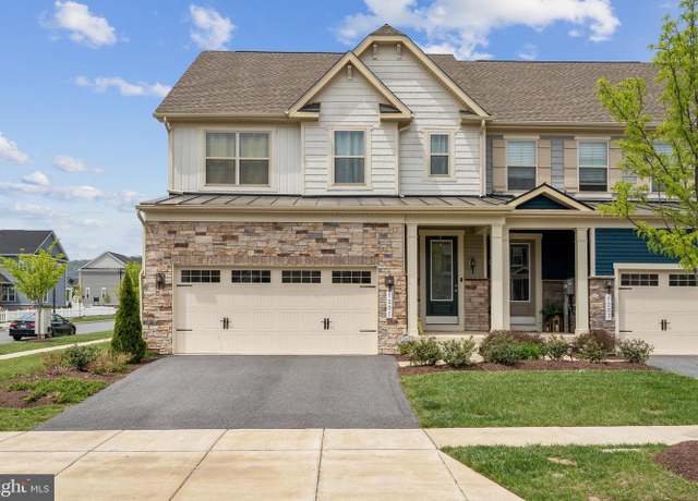 Property at 1201 Pennington Dr, Brunswick, MD 21716, 4 beds, 3.5 baths