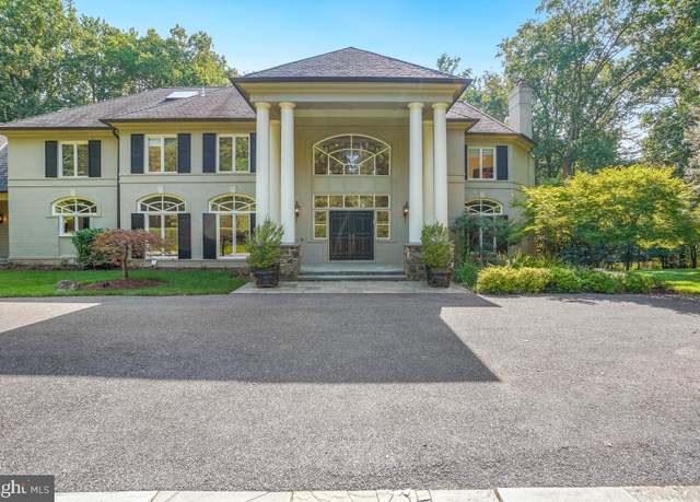 Property at 10823 Lockland Rd, Potomac, MD 20854, 8 beds, 9 baths