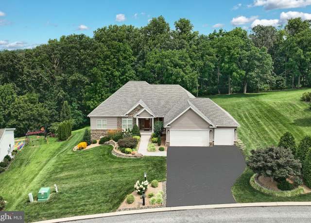 Property at 172 Fawn Hill Rd, Hanover, PA 17331, 5 beds, 3.5 baths