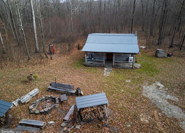 Property at 477 Bucky Rd, Renovo, PA 17764, 1 bed