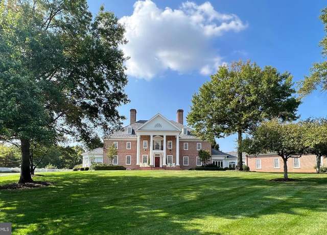 Property at 373 Craig Rd, Greencastle, PA 17225, 11 beds, 11.5 baths