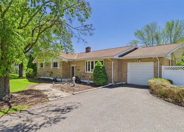 Property at 4168 Orefield Rd, Allentown, PA 18104, 4 beds, 2.5 baths