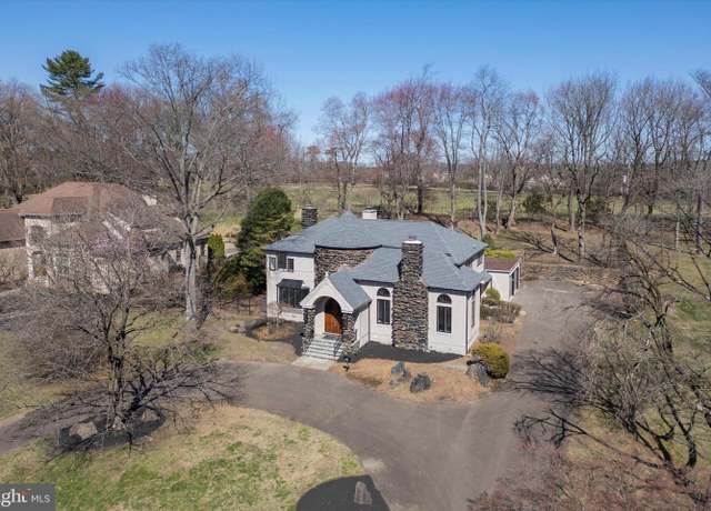 Property at 4127 Presidential Dr, Lafayette Hill, PA 19444, 4 beds, 4.5 baths