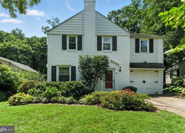 Property at 520 Twin Oaks Dr, Wynnewood, PA 19096, 3 beds, 2.5 baths