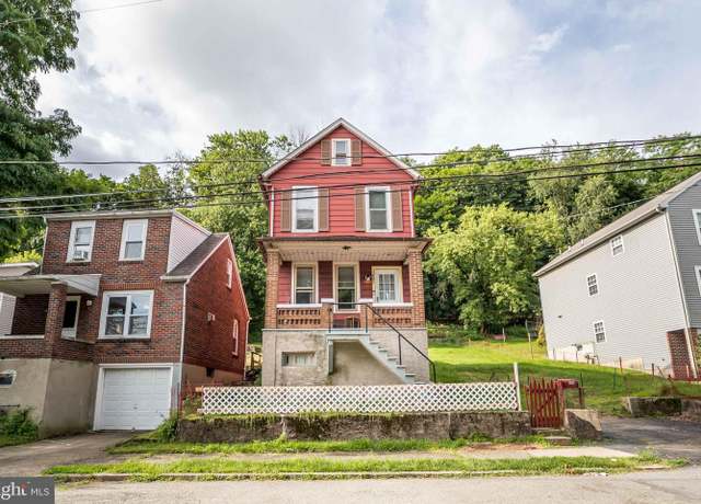Property at 488-490 1st Ter, Bethlehem, PA 18015, 3 beds, 2.5 baths