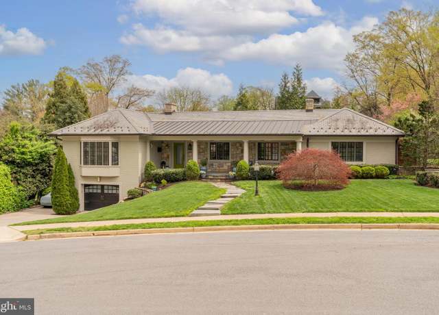 Property at 3451 N Venice St, Arlington, VA 22207, 4 beds, 3.5 baths