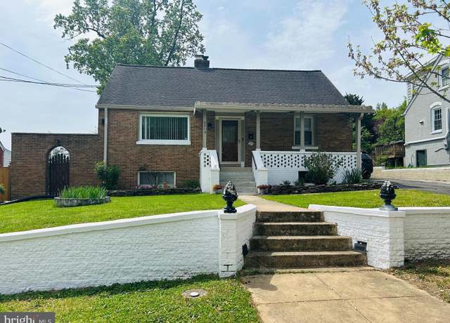 Property at 6813 Chestnut Ave, Falls Church, VA 22042, 4 beds, 2 baths