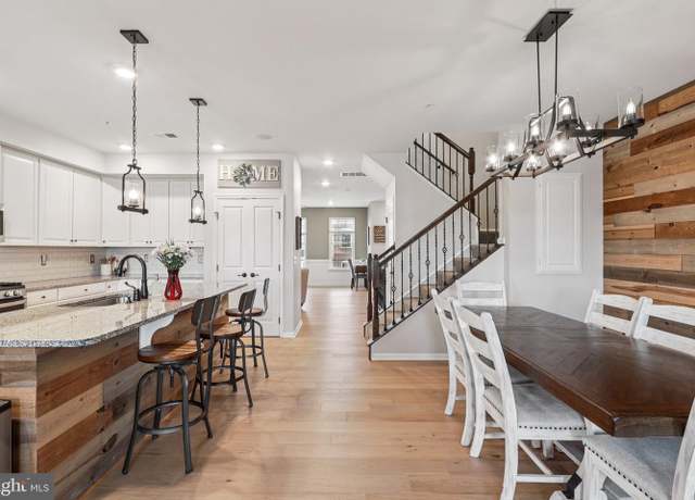 Property at 269 High Rail Ter SE, Leesburg, VA 20175, 3 beds, 2.5 baths