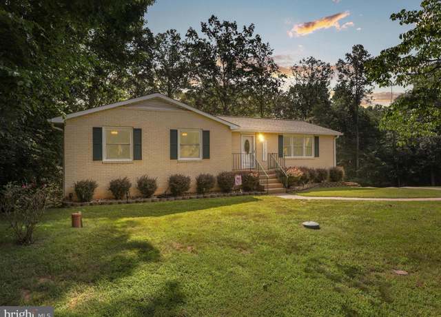 Property at 14568 Leary St, Nokesville, VA 20181, 3 beds, 2 baths