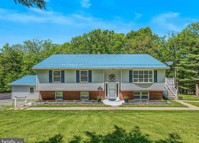 Property at 3322 Johnsons Mill Rd, Berkeley Springs, WV 25411, 3 beds, 2.5 baths