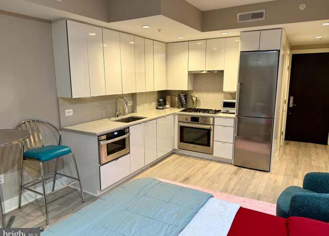 Property at 1311 13th St NW Unit T05, Washington, DC 20005, 1 bath