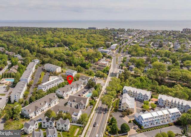 Property at 33539 Schooner Dr Unit B6, Rehoboth Beach, DE 19971, 4 beds, 3.5 baths