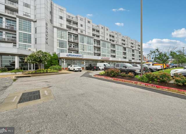 Property at 2772 Lighthouse Pt E #410, Baltimore, MD 21224, 2 beds, 2 baths