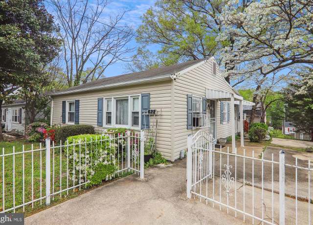 Property at 628 Clovis Ave, Capitol Heights, MD 20743, 3 beds, 1 bath