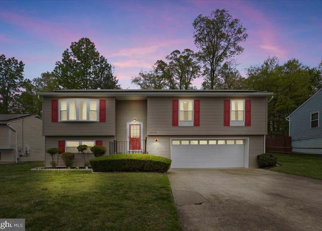 Property at 2006 Norlinda Ct, Oxon Hill, MD 20745, 4 beds, 3 baths