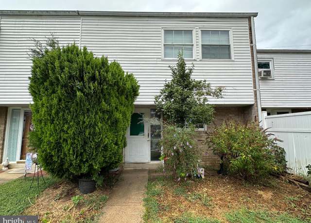 Property at 421 Bethlehem Ct, Hagerstown, MD 21740, 3 beds, 1 bath