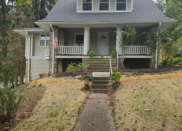 Property at 516 Fountain Ave, Reading, PA 19606, 4 beds, 1.5 baths