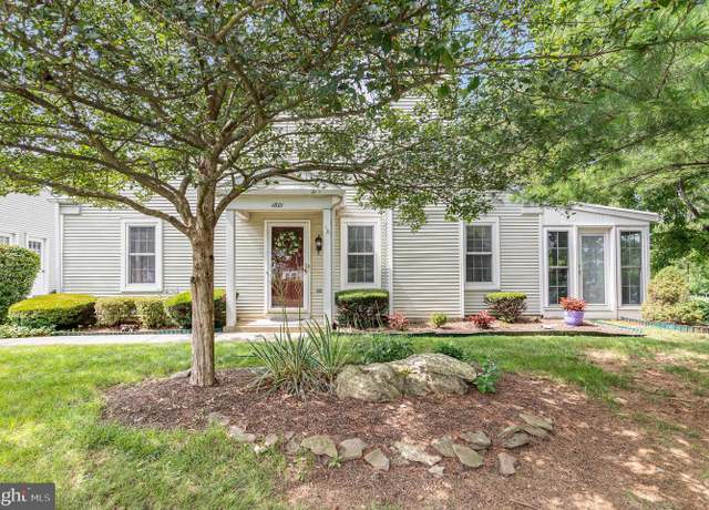 Property at 1801 Wexford Rd, Palmyra, PA 17078, 3 beds, 2 baths
