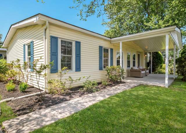 Property at 770 Locust Dr, North Wales, PA 19454, 2 beds, 2 baths