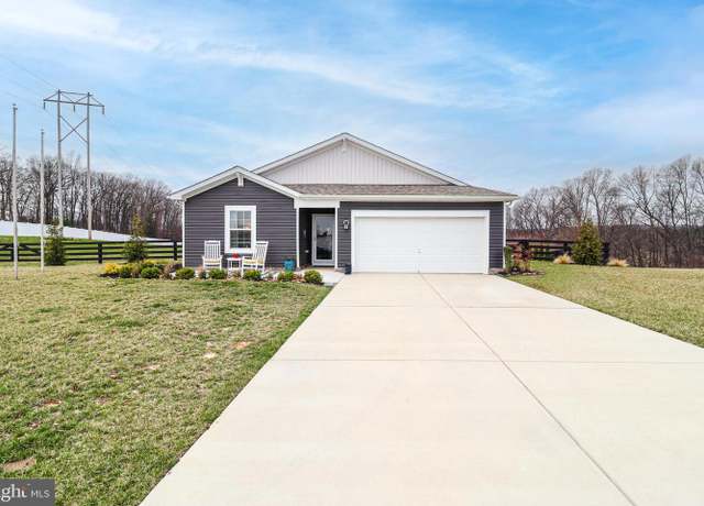 Property at 6180 Deborah Dr, Spring Grove, PA 17362, 4 beds, 2 baths