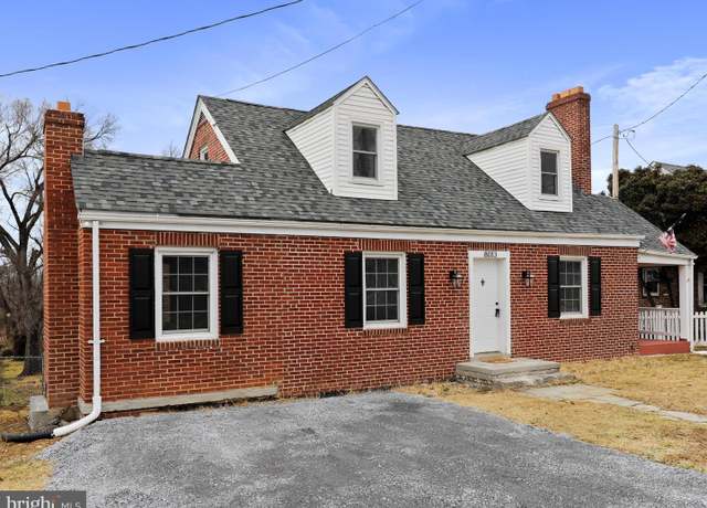 Property at 8013 Main St, Middletown, VA 22645, 3 beds, 2 baths