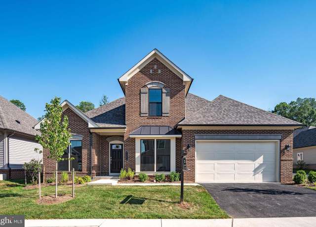 Property at 43089 Greeley Sq, Ashburn, VA 20148, 3 beds, 3 baths