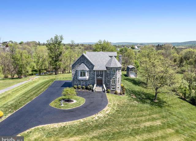Property at 229 Sheffield Ct, Charles Town, WV 25414, 6 beds, 4 baths