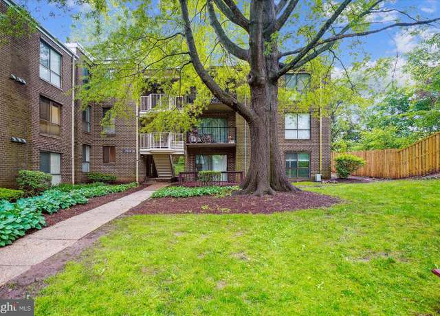 Property at 17800 Buehler Rd #131, Olney, MD 20832, 3 beds, 1.5 baths